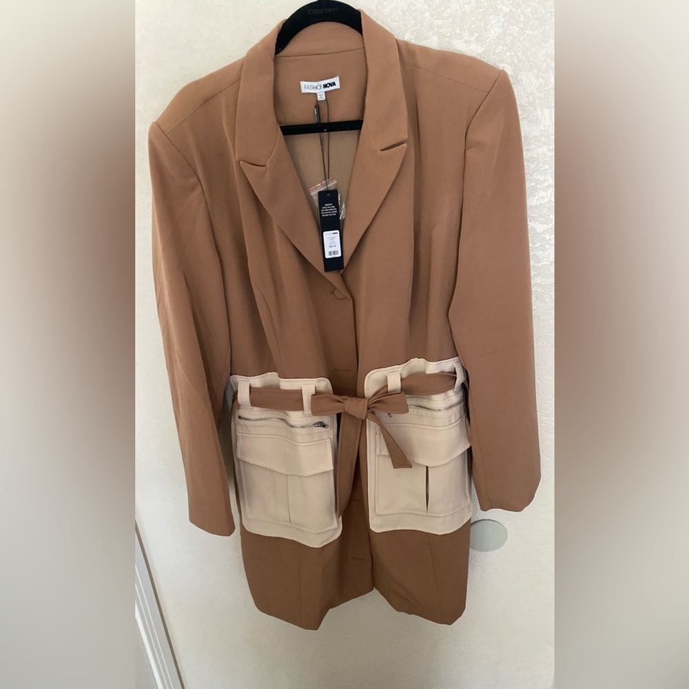 Tan and Cream Blazer Dress Jacket